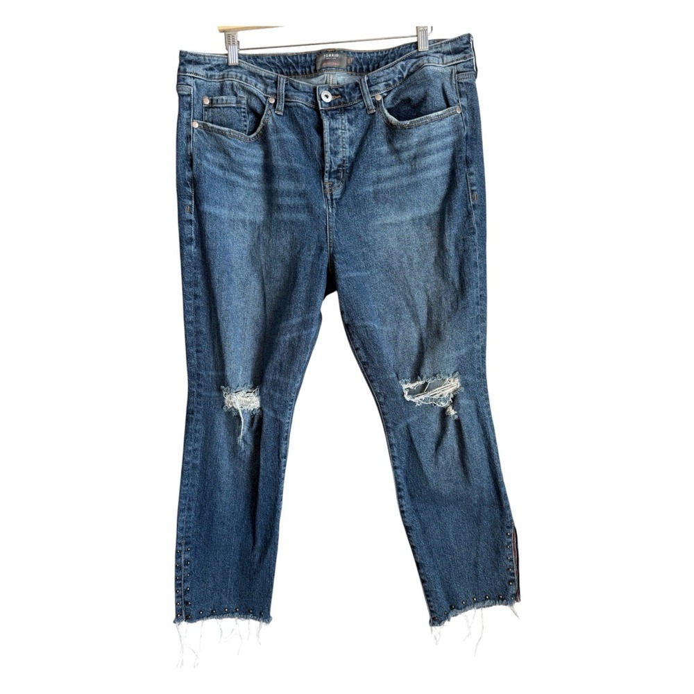 TORRID Straight Classic Jeans Sz 16R High Rise Distressed Studded Split Hem Raw
